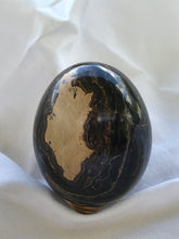 Load image into Gallery viewer, Stromatolite Crystal Egg
