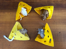 Load image into Gallery viewer, Felt Mouse in Cheese
