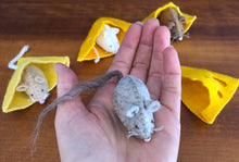 Load image into Gallery viewer, Felt Mouse in Cheese

